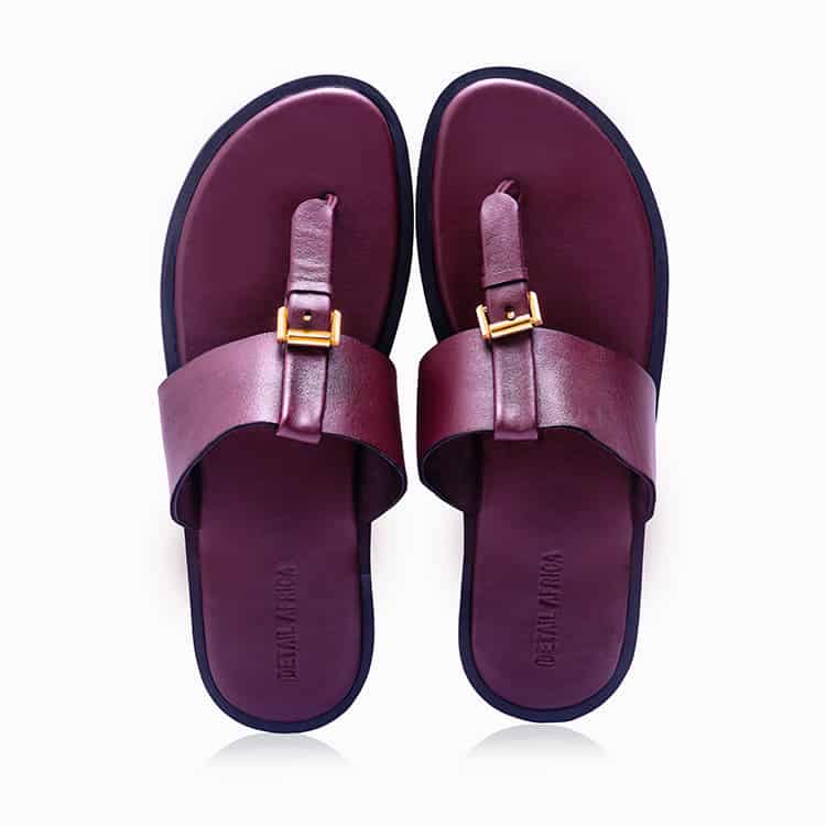 A pair of Ruki Slippers - wine